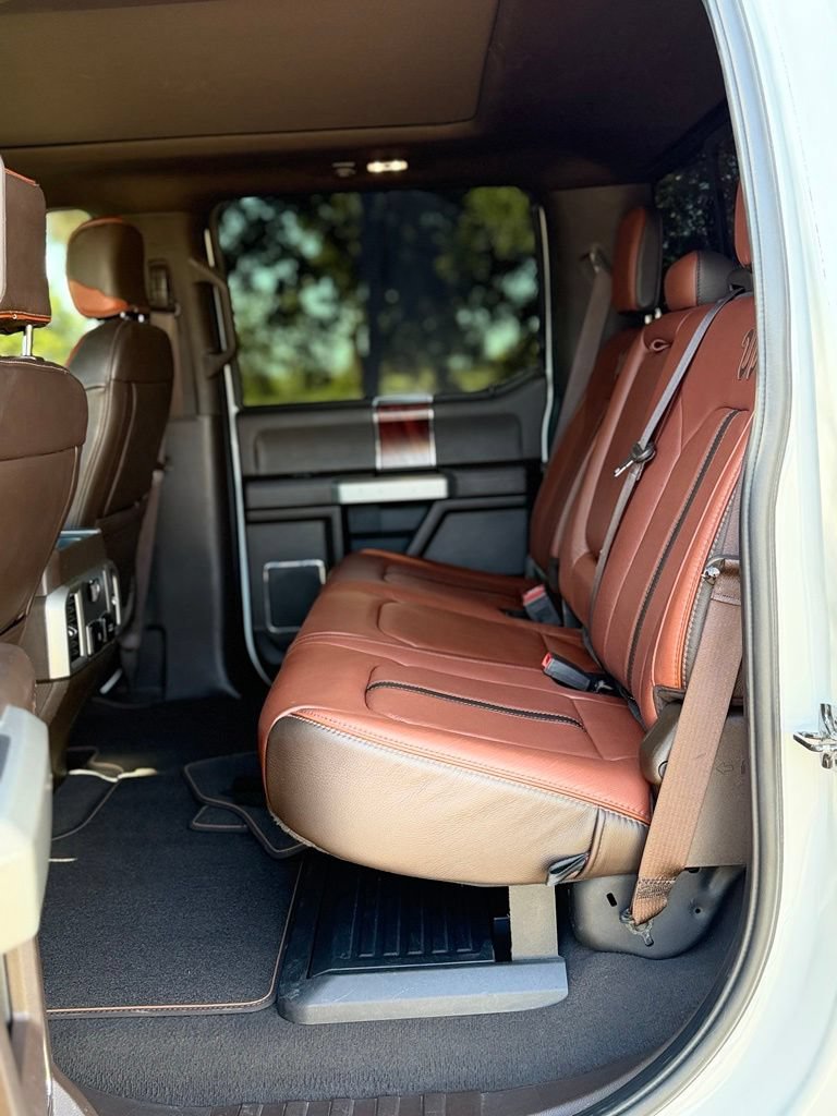 Used 2022 Ford F350 King Ranch w/ King Ranch Ultimate Package AWD/4WD image 12