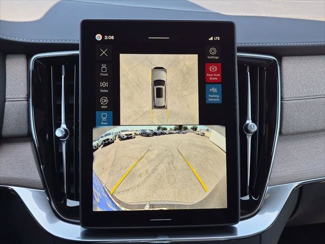 New 2027 Volvo XC90 B6 Plus AWD/4WD image 10
