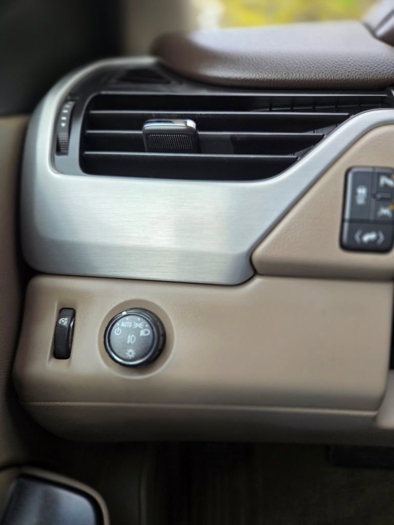 Used 2016 GMC Yukon SLT w/ Open Road Package image 28