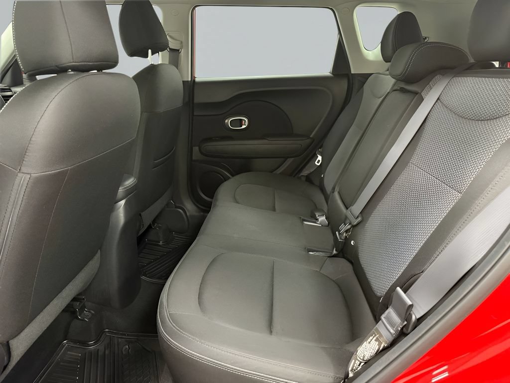Used 2017 Kia Soul + FWD image 15