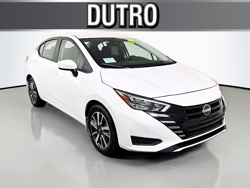 New 2025 Nissan Versa SV w/ Trunk Package
