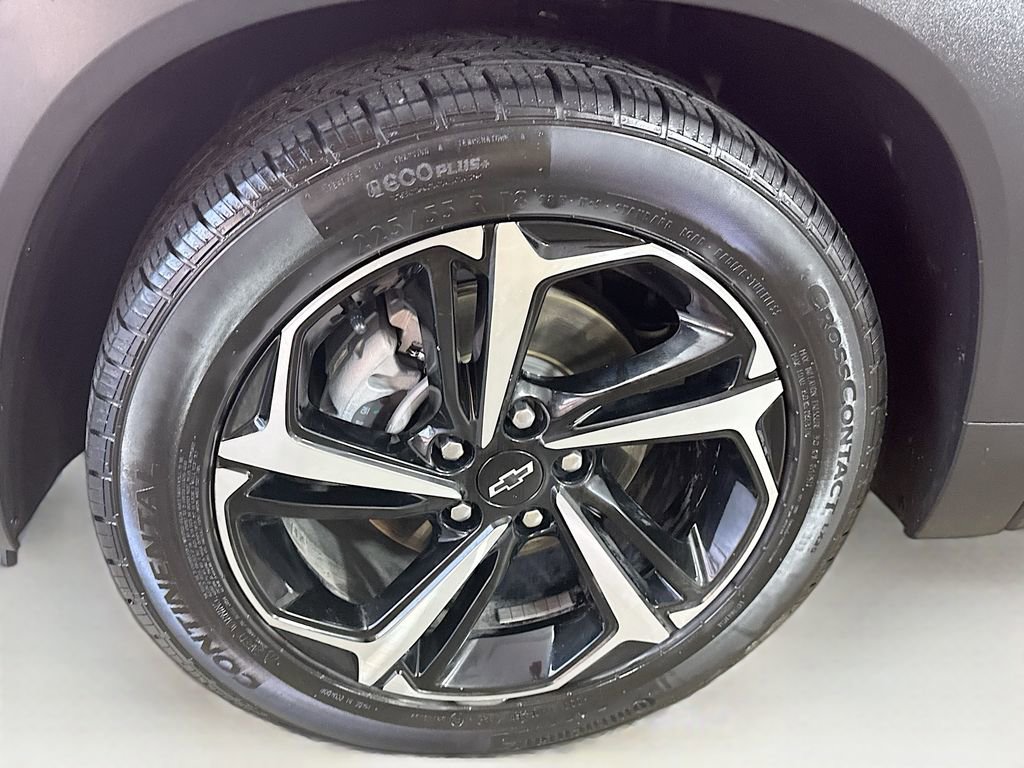 Used 2021 Chevrolet TrailBlazer RS w/ Sun and Liftgate Package image 39