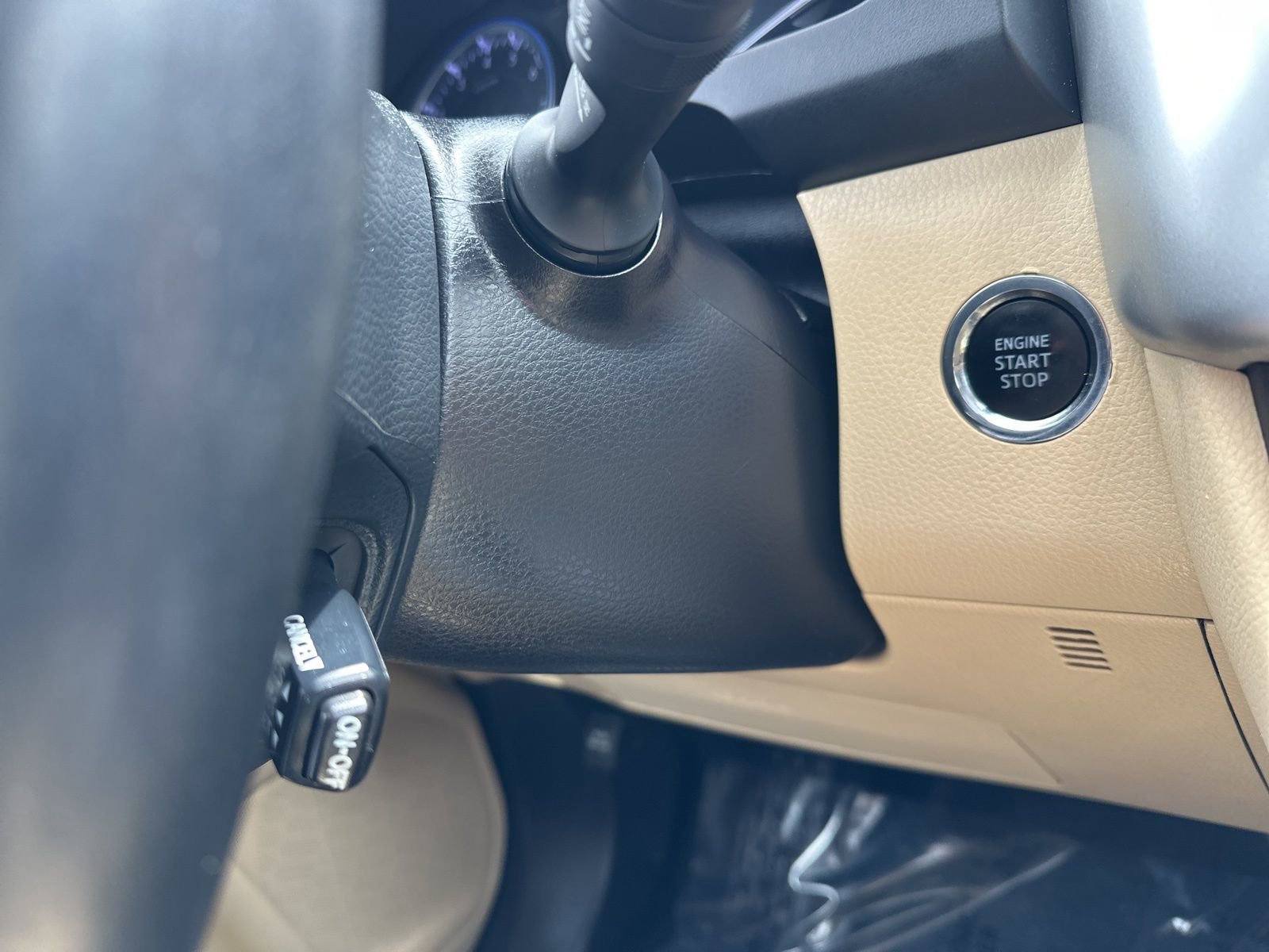 Used 2019 Toyota Highlander XLE AWD/4WD image 52