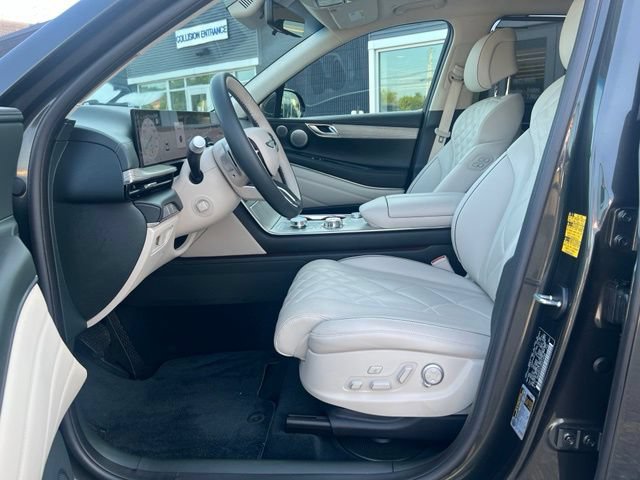 Certified 2025 Genesis GV80 3.5T Prestige AWD/4WD image 20