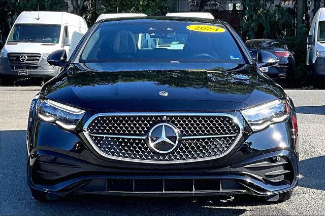 Certified 2024 Mercedes-Benz E 350 4MATIC Sedan w/ Multicontour Seating Package image 2