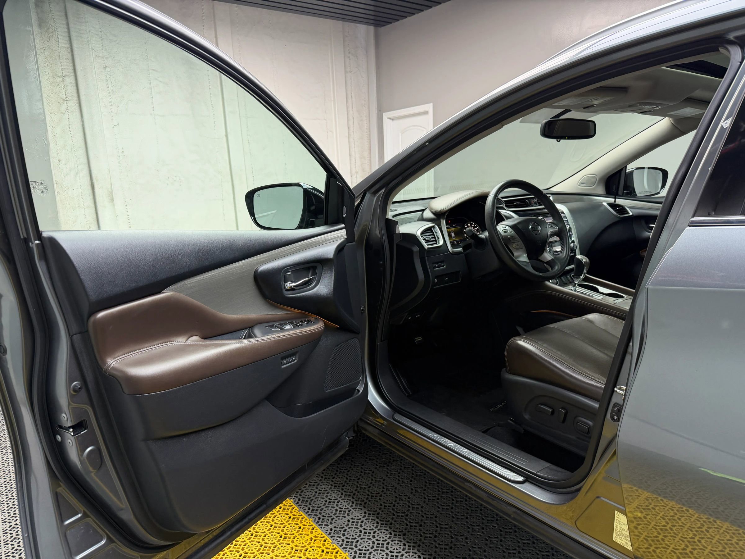 Used 2015 Nissan Murano SL w/ SL Technology Package image 10