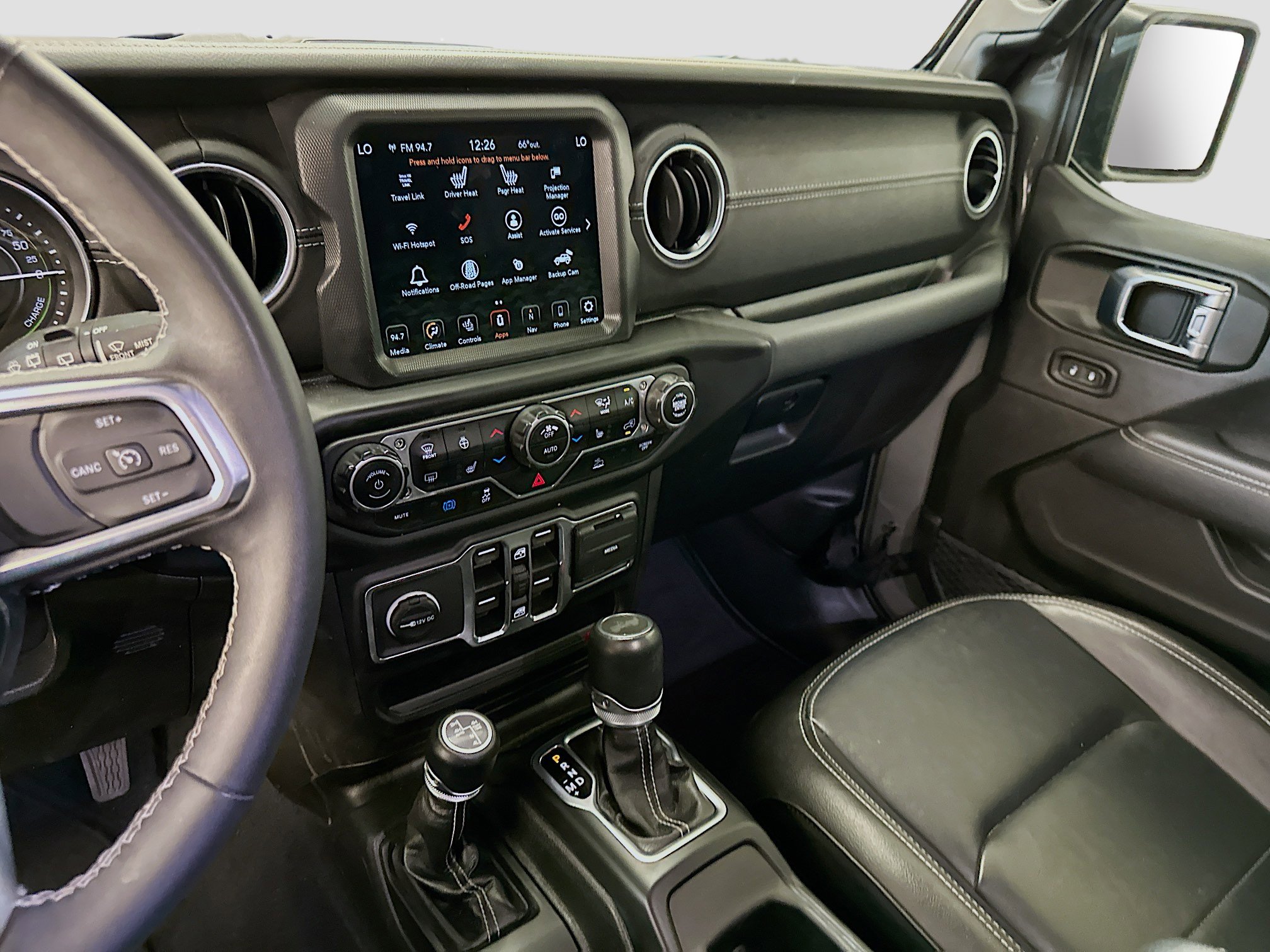 Used 2023 Jeep Wrangler Sahara w/ Cold Weather Group image 26