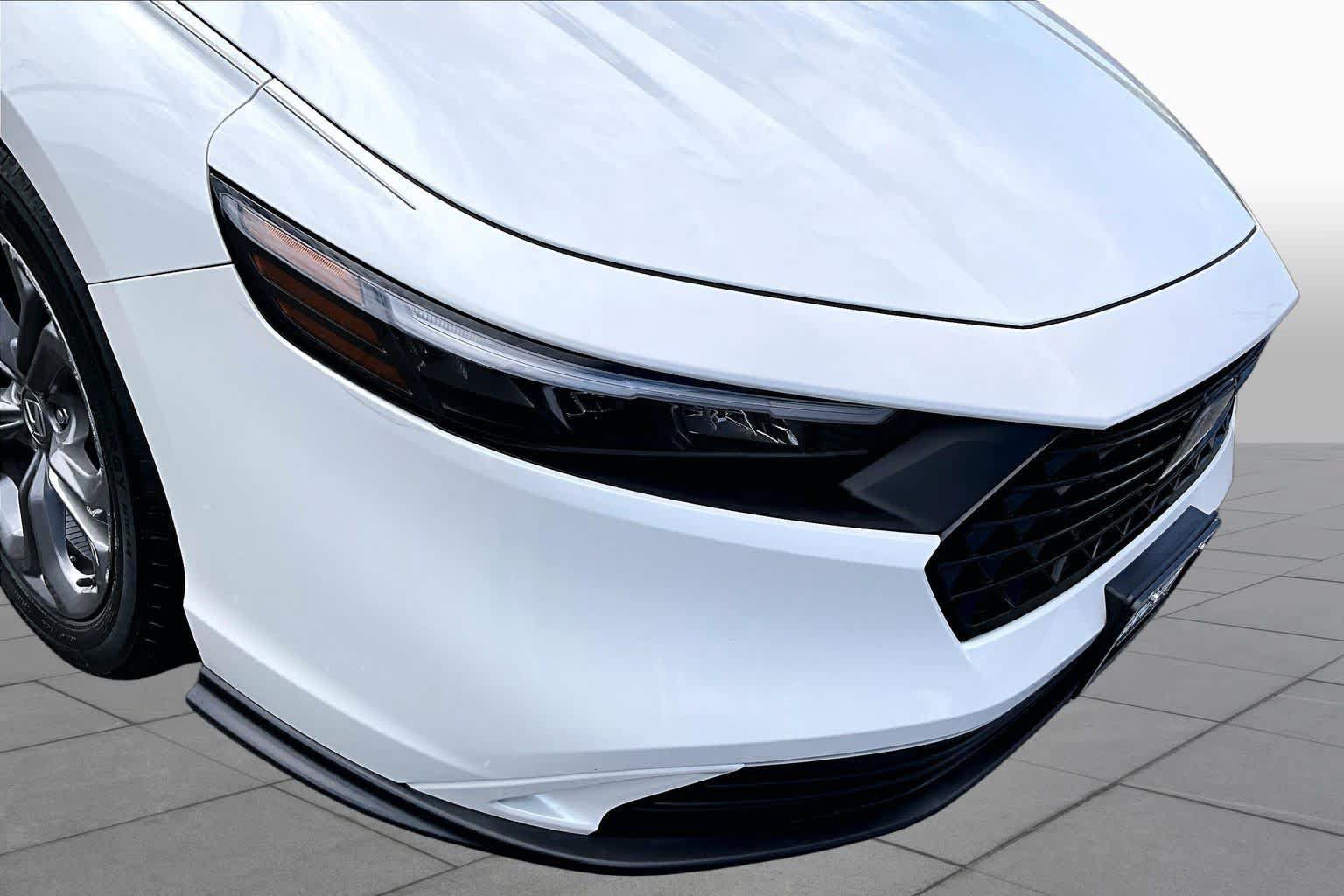 Used 2024 Honda Accord EX image 27