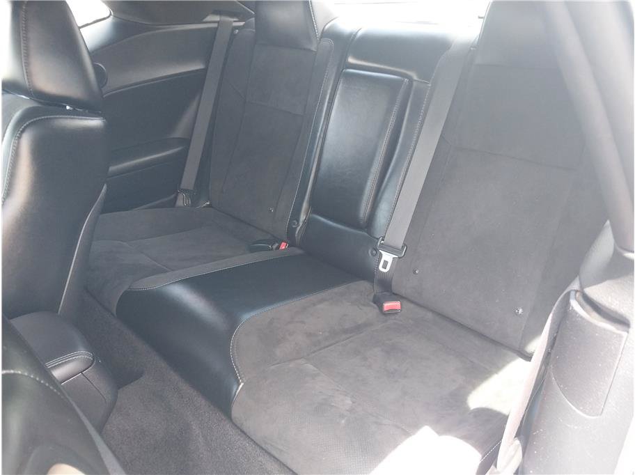 Used 2016 Dodge Challenger R/T Scat Pack w/ Leather Interior Group RWD image 11