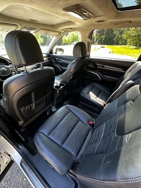 Used 2021 Kia Telluride SX w/ SX Prestige Package AWD/4WD image 17