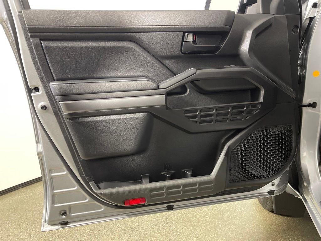 Certified 2024 Toyota Tacoma SR5 image 17