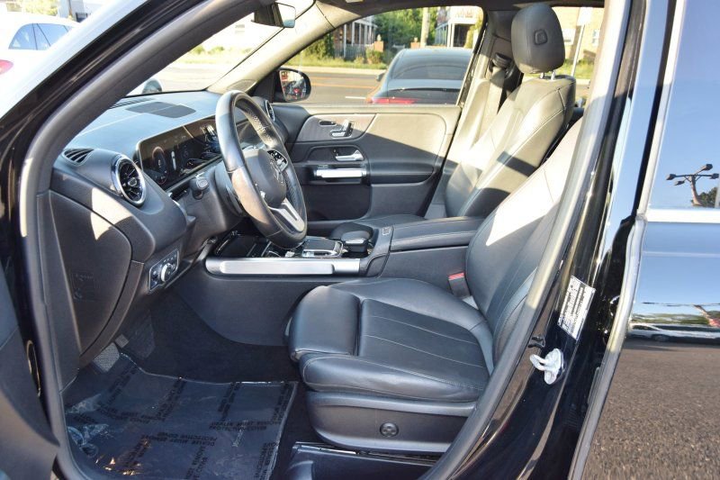 Used 2020 Mercedes-Benz GLB 250 4MATIC image 15