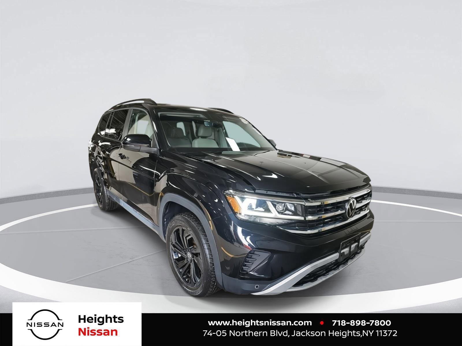 Used 2022 Volkswagen Atlas SE image 1