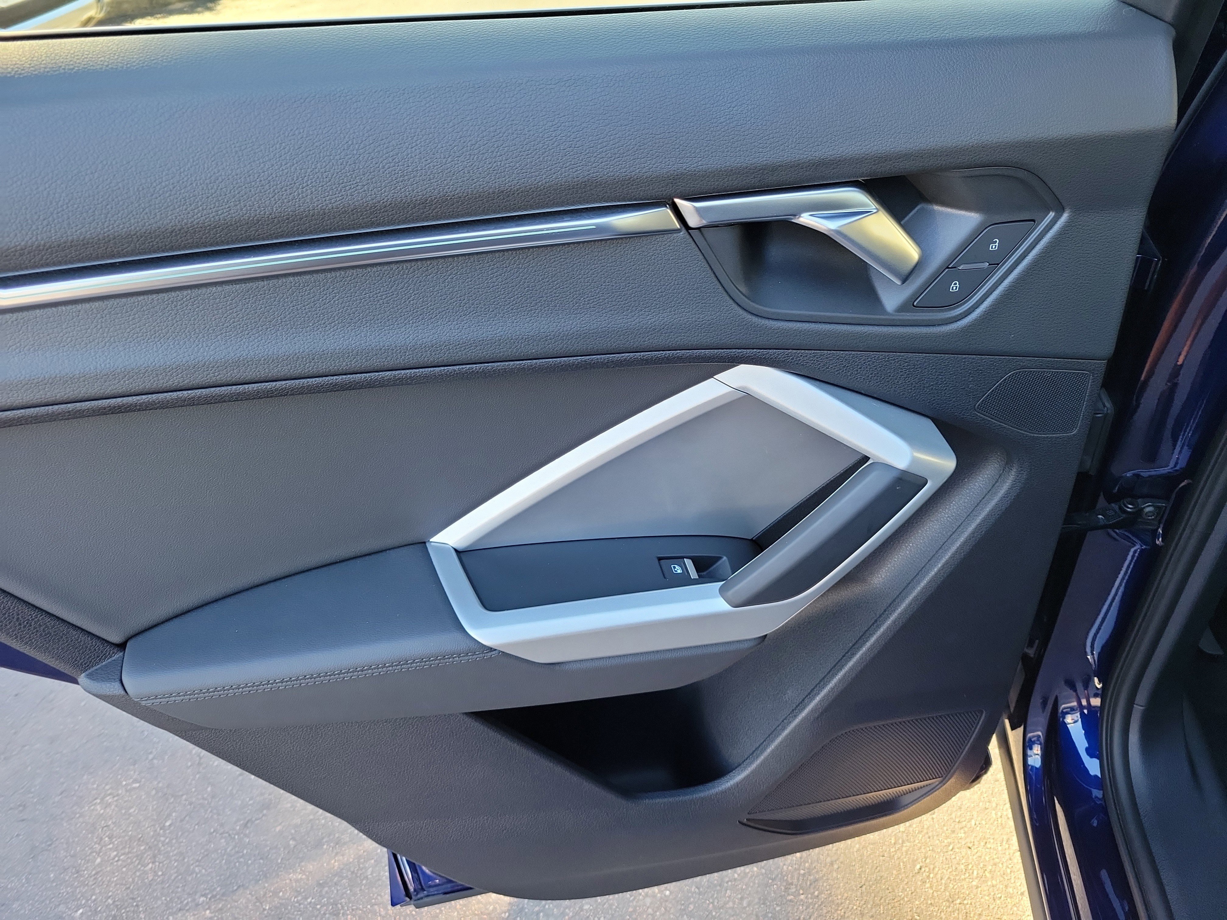 Used 2021 Audi Q3 2.0T Premium Plus w/ Premium Plus Package image 9