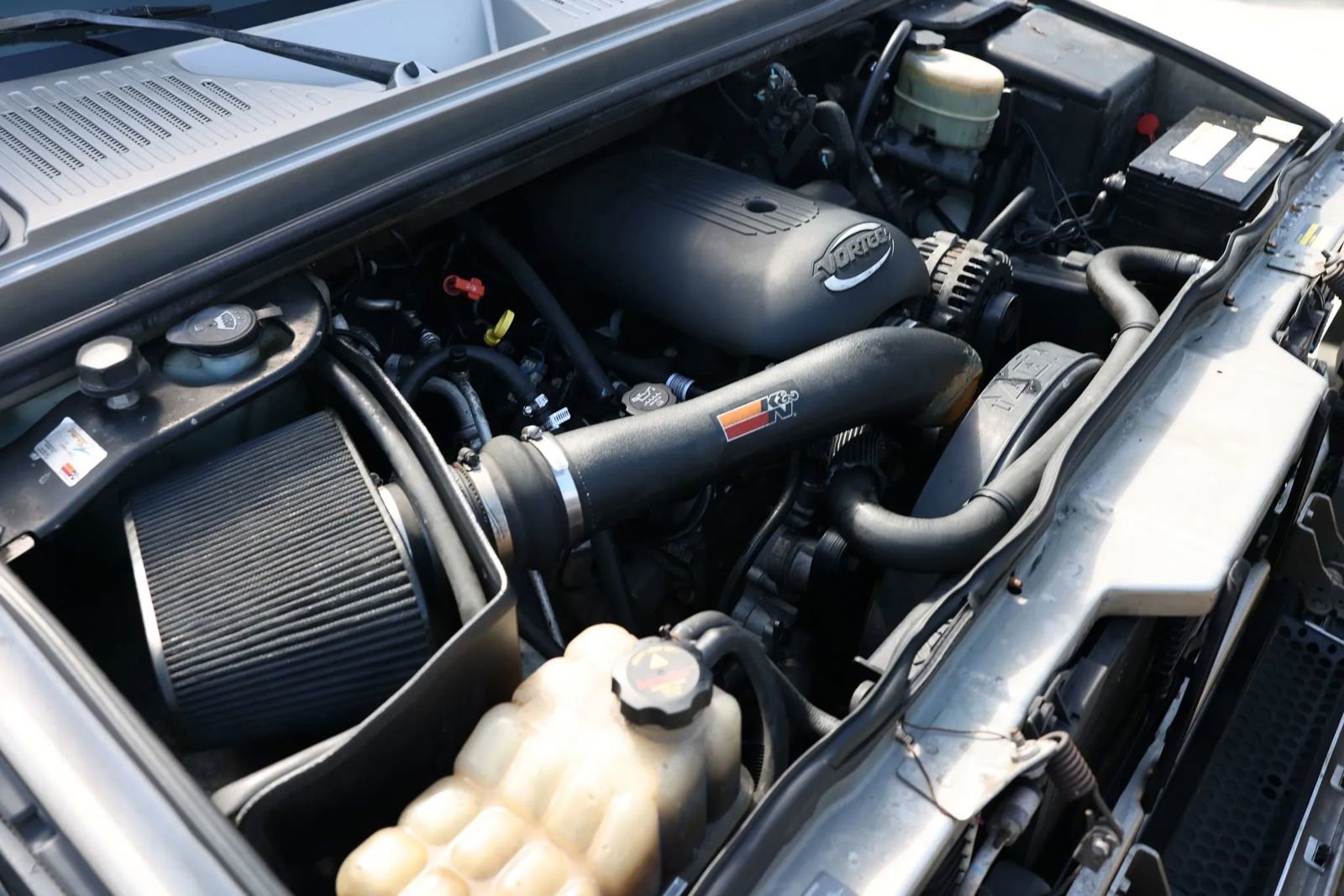 Used 2003 HUMMER H2 w/ Preferred Equipment Group image 44