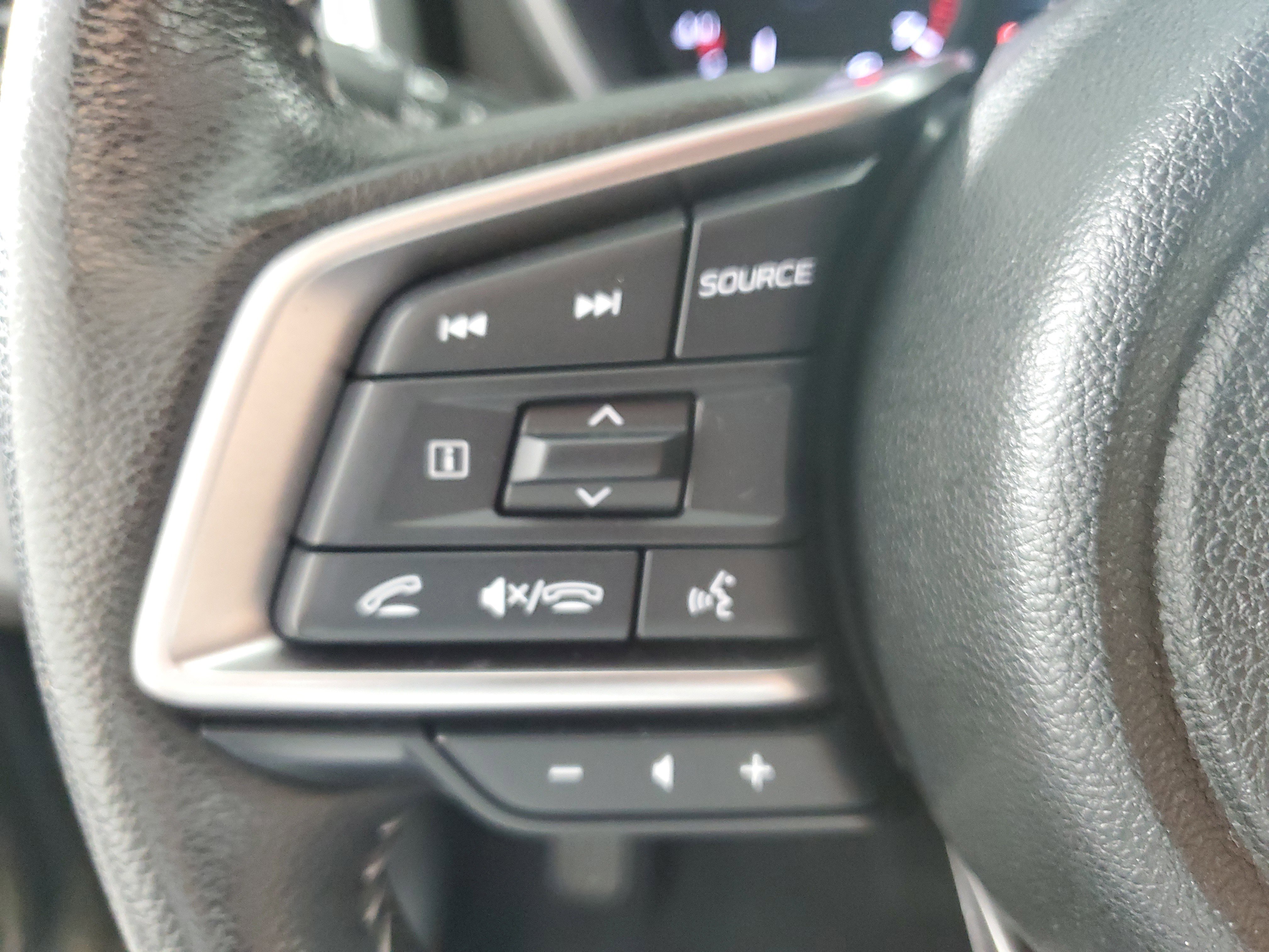 Used 2023 Subaru Ascent Premium image 22