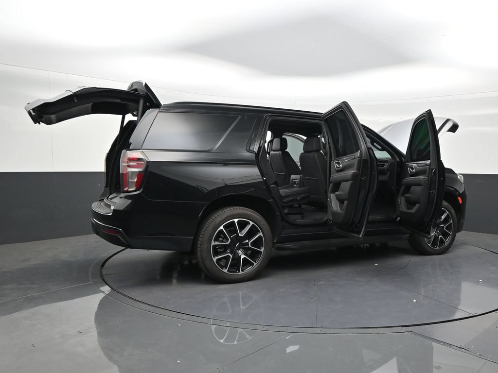 Used 2024 Chevrolet Tahoe RST w/ Luxury Package RWD image 28