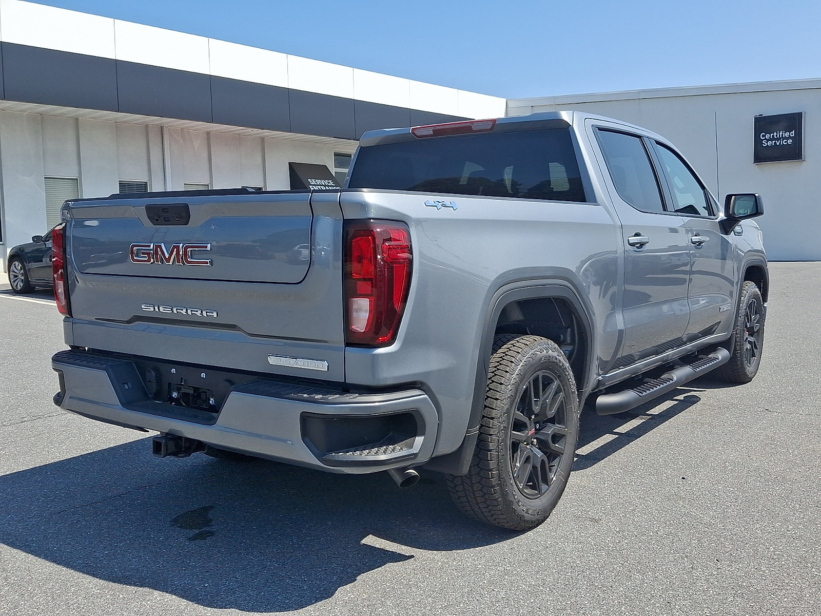 New 2026 GMC Sierra 1500 Elevation w/ Elevation Select Package AWD/4WD image 4