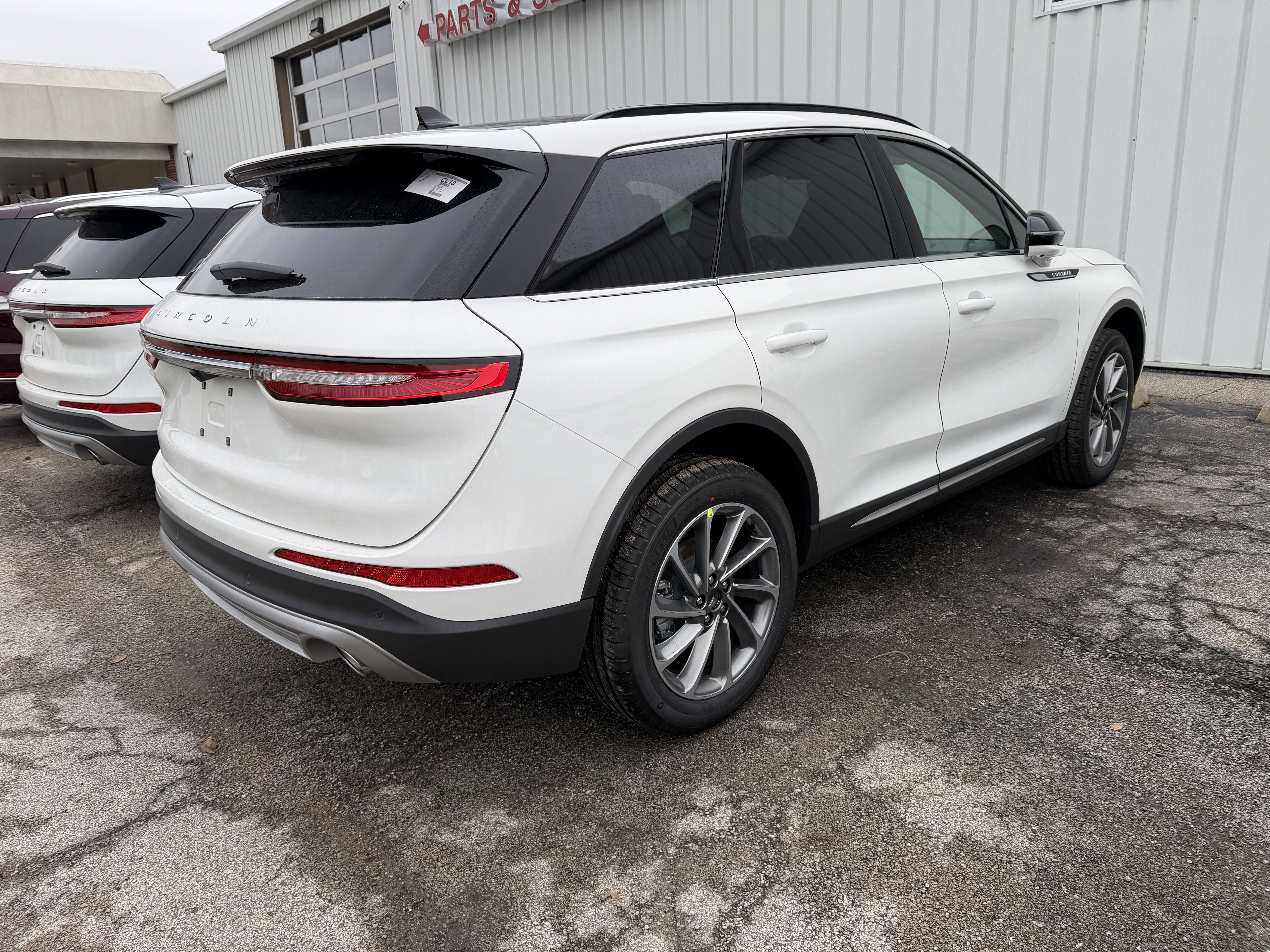 New 2026 Lincoln Corsair Premiere image 7