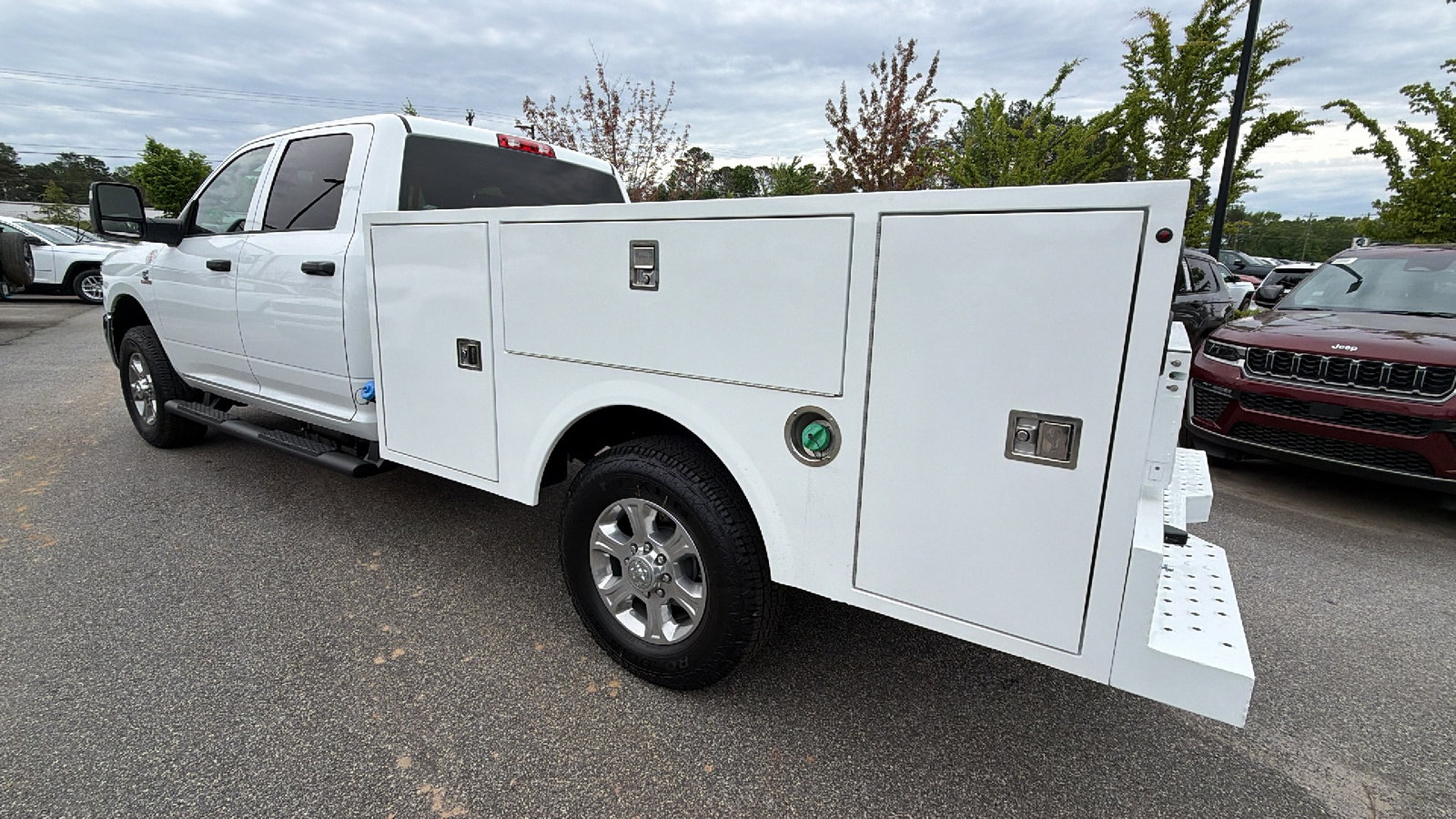 New 2026 RAM 3500 Tradesman w/ Chrome Appearance Group A AWD/4WD image 10
