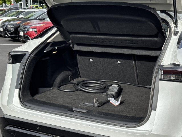 Certified 2024 Nissan Ariya AWD image 22