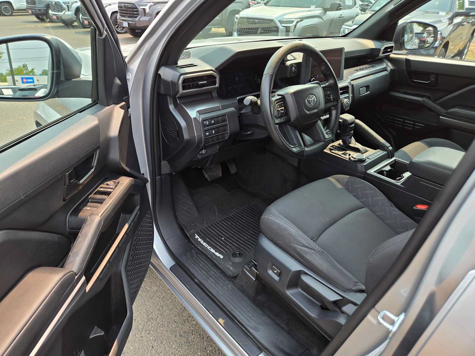 Certified 2026 Toyota Tacoma SR5 AWD/4WD image 21