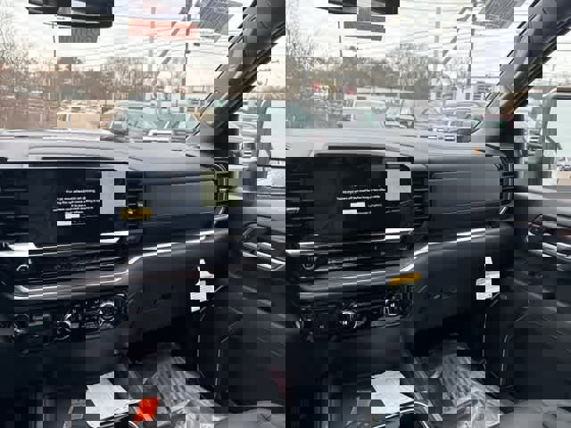 New 2026 GMC Sierra 2500 SLT w/ SLT Premium Package image 15