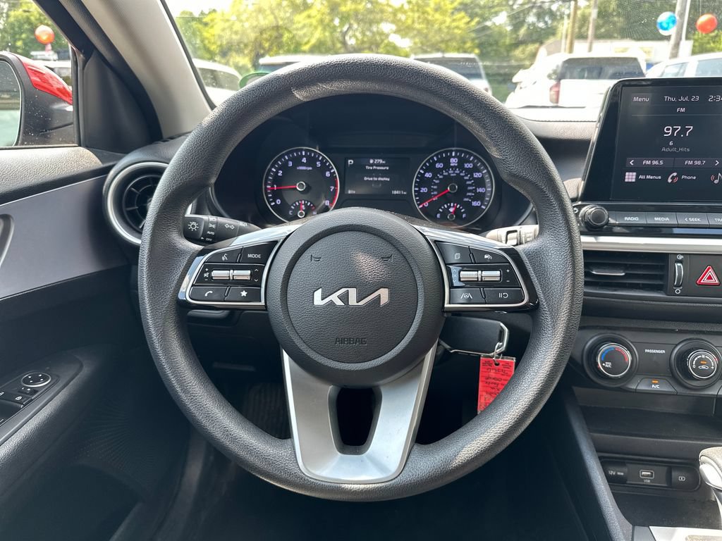 Certified 2024 Kia Forte LXS w/ LXS Technology Package FWD image 14