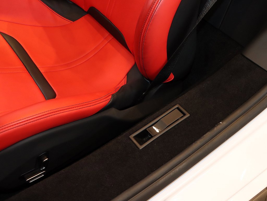 Certified 2024 Ferrari SF90 Spider image 62