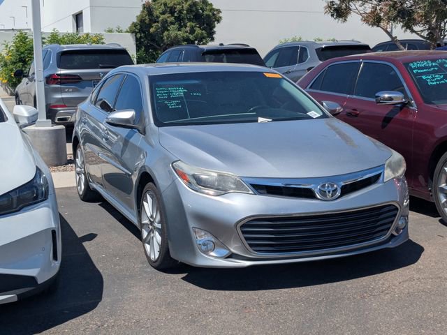 Used 2015 Toyota Avalon Limited image 4