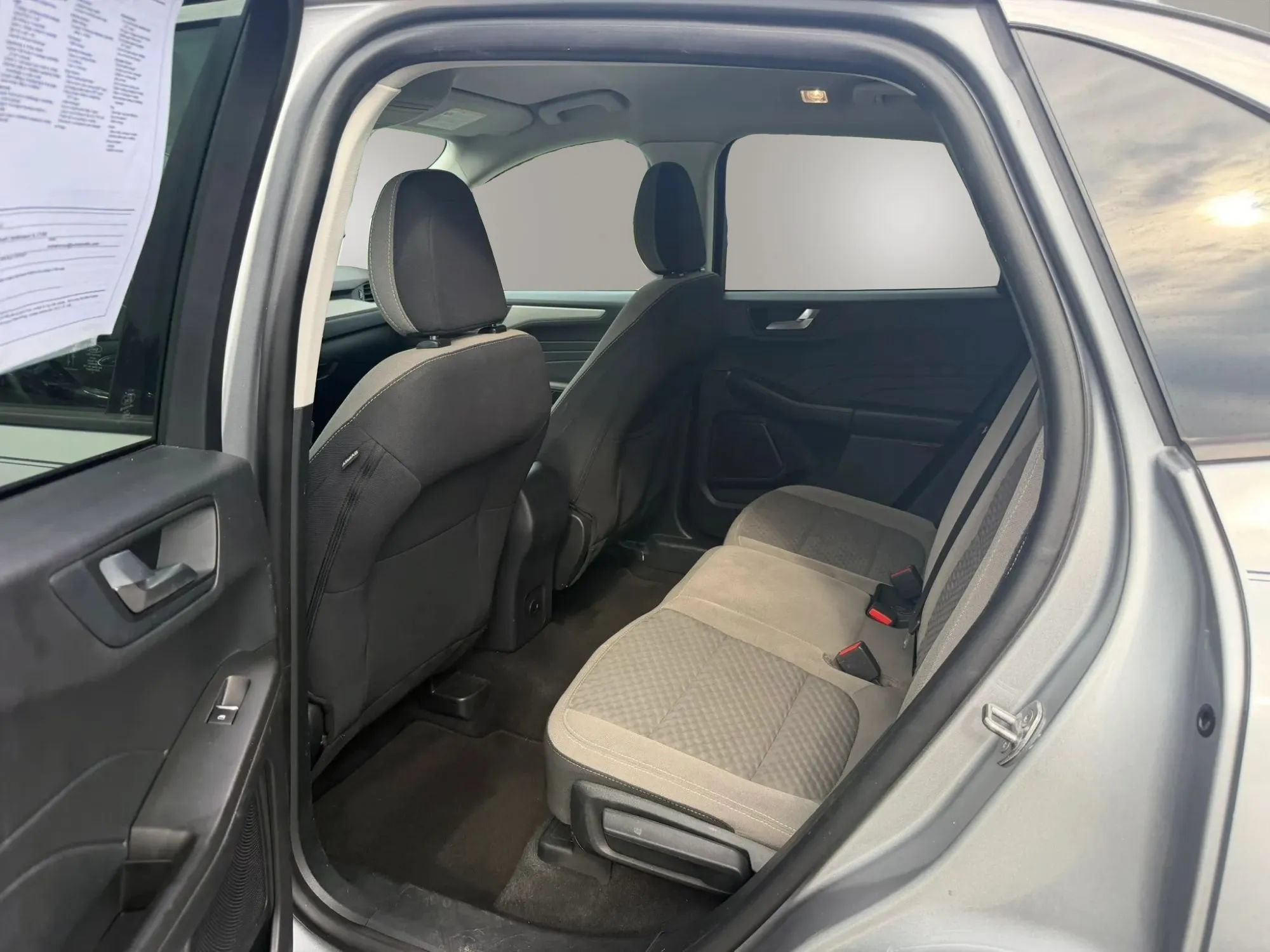Used 2021 Ford Escape SE FWD image 27