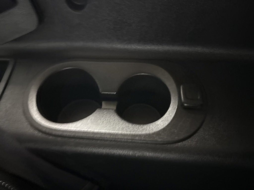 Used 2016 GMC Yukon XL Denali image 26