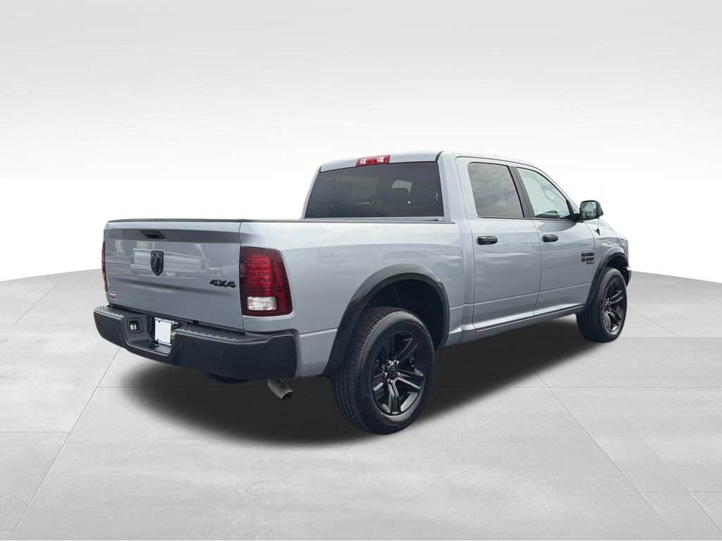 Used 2024 RAM 1500 Classic SLT AWD/4WD image 3