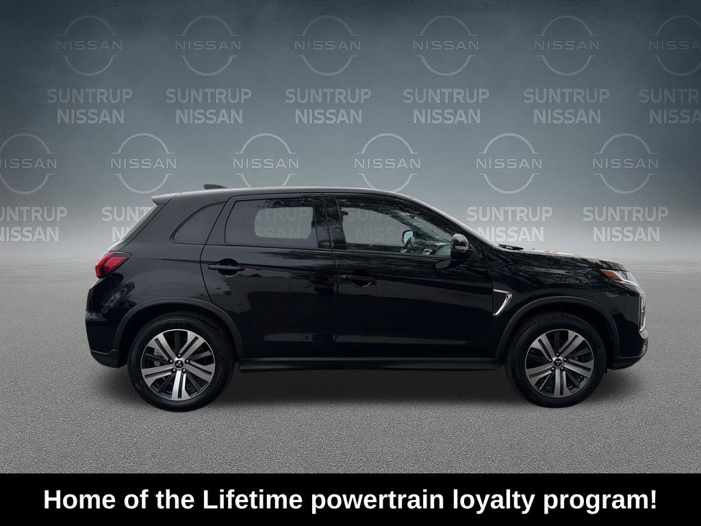 Used 2025 Mitsubishi Outlander Sport SE AWD/4WD image 6