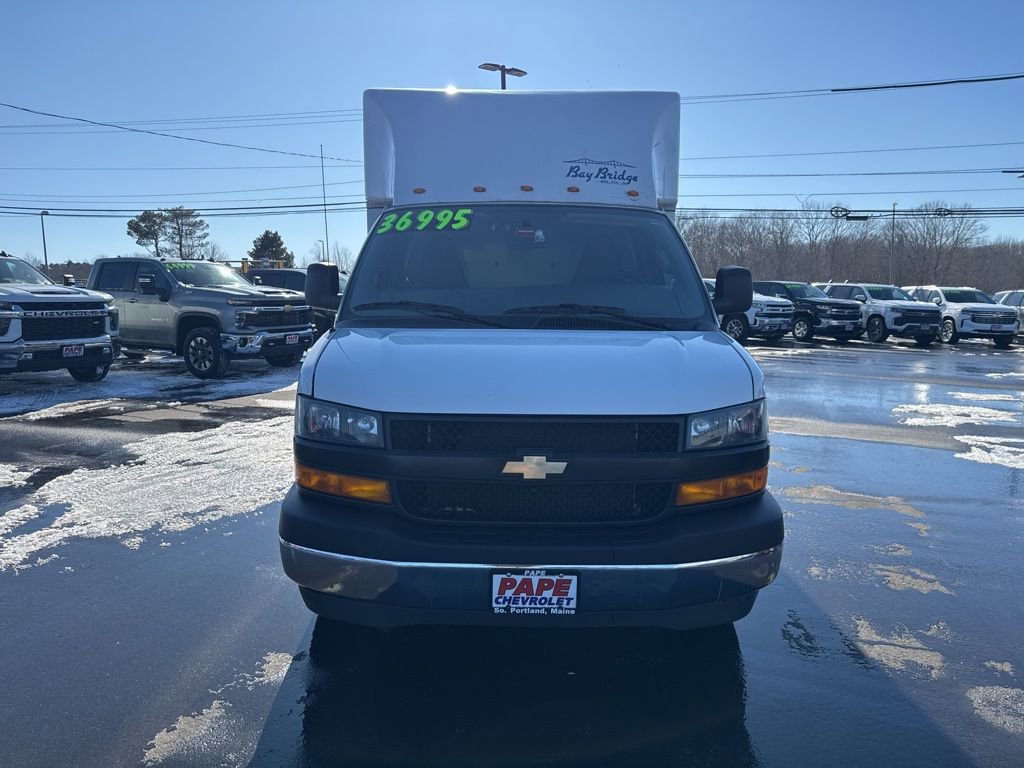 Used 2023 Chevrolet Express 3500 w/ Power Convenience Package image 12