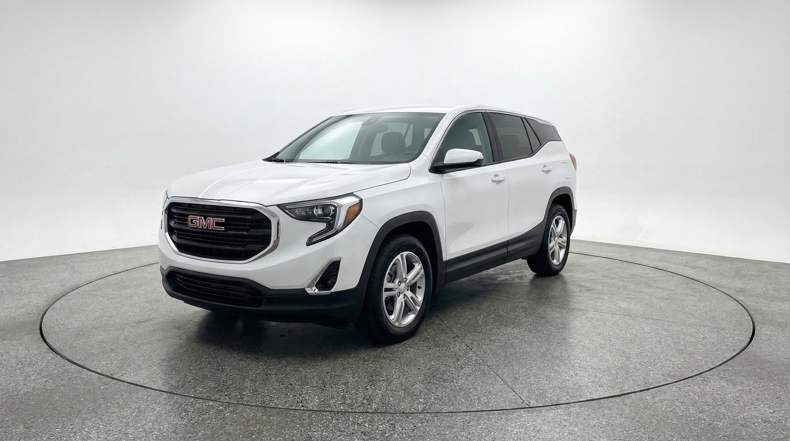 Used 2024 GMC Terrain SLE image 3