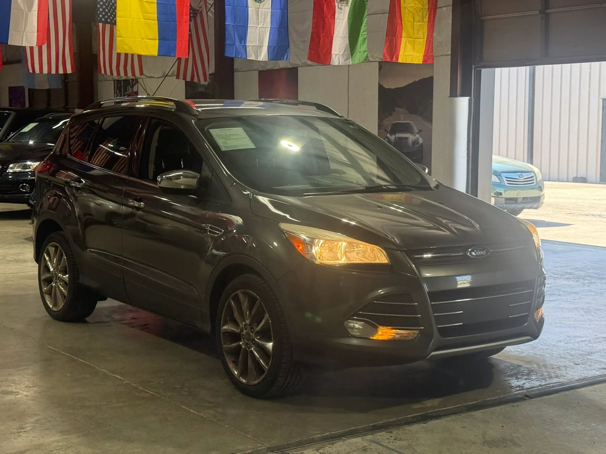Used 2015 Ford Escape SE w/ SE Chrome Package