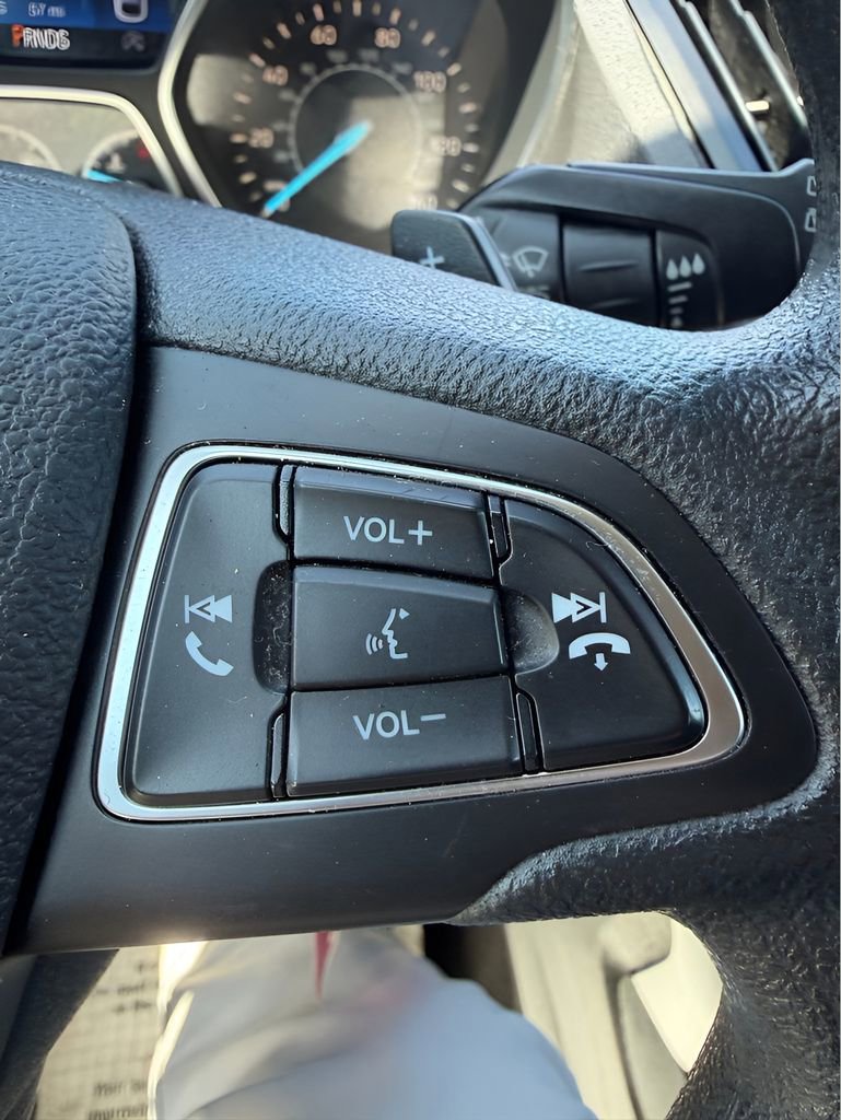 Used 2017 Ford Escape SE AWD/4WD image 24