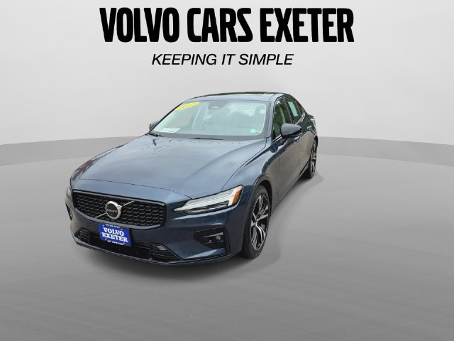 Certified 2025 Volvo S60 B5 Plus AWD/4WD image 3