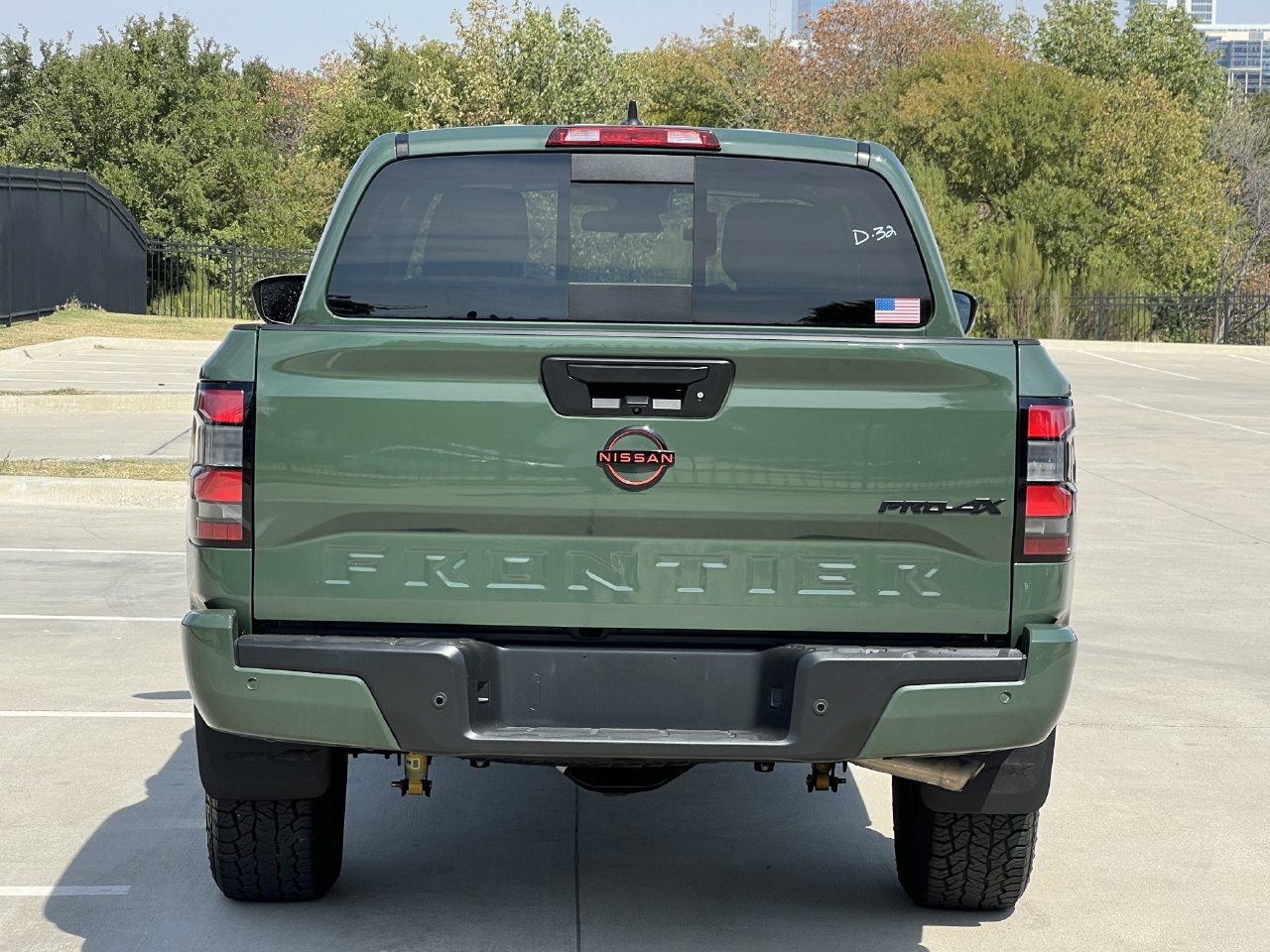 Used 2024 Nissan Frontier PRO-4X w/ Technology Package AWD/4WD image 4