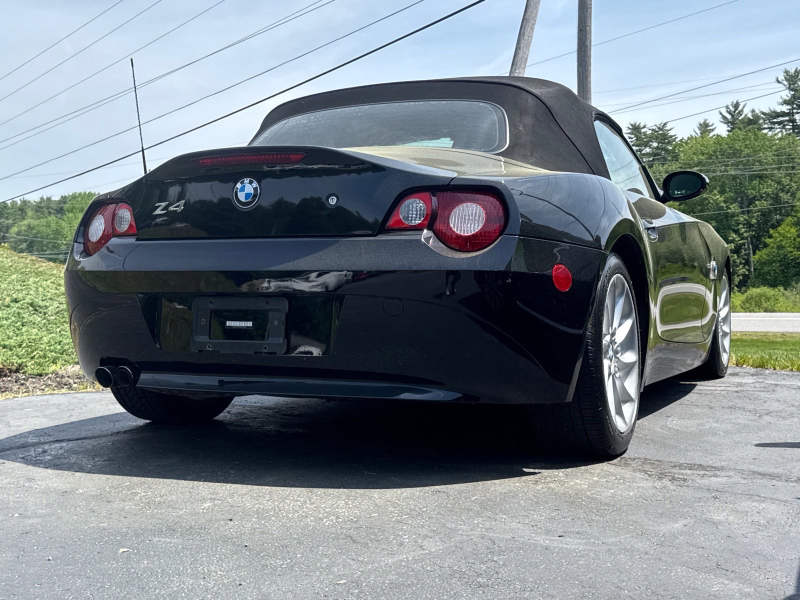 Used 2005 BMW Z4 2.5i RWD image 4