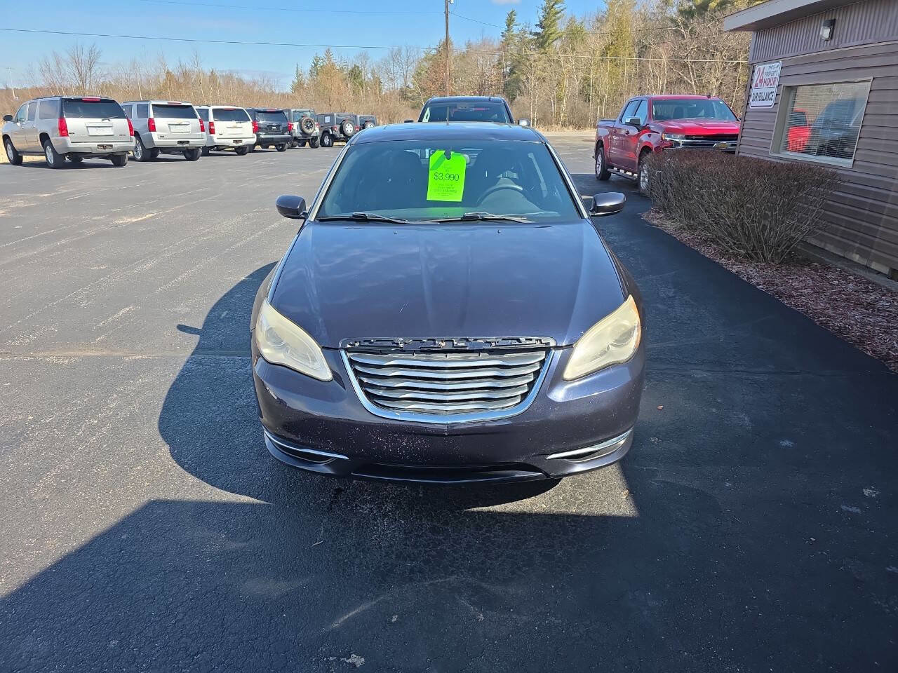 Used 2011 Chrysler 200 Touring FWD image 3