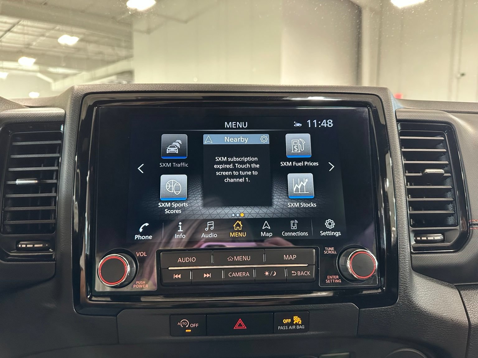 Used 2024 Nissan Frontier PRO-4X w/ Off-Road Protection Package AWD/4WD image 31