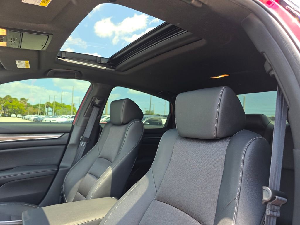 Used 2019 Honda Accord Sport image 21
