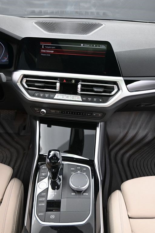 Used 2022 BMW 230i Coupe w/ Premium Package 2 RWD image 13