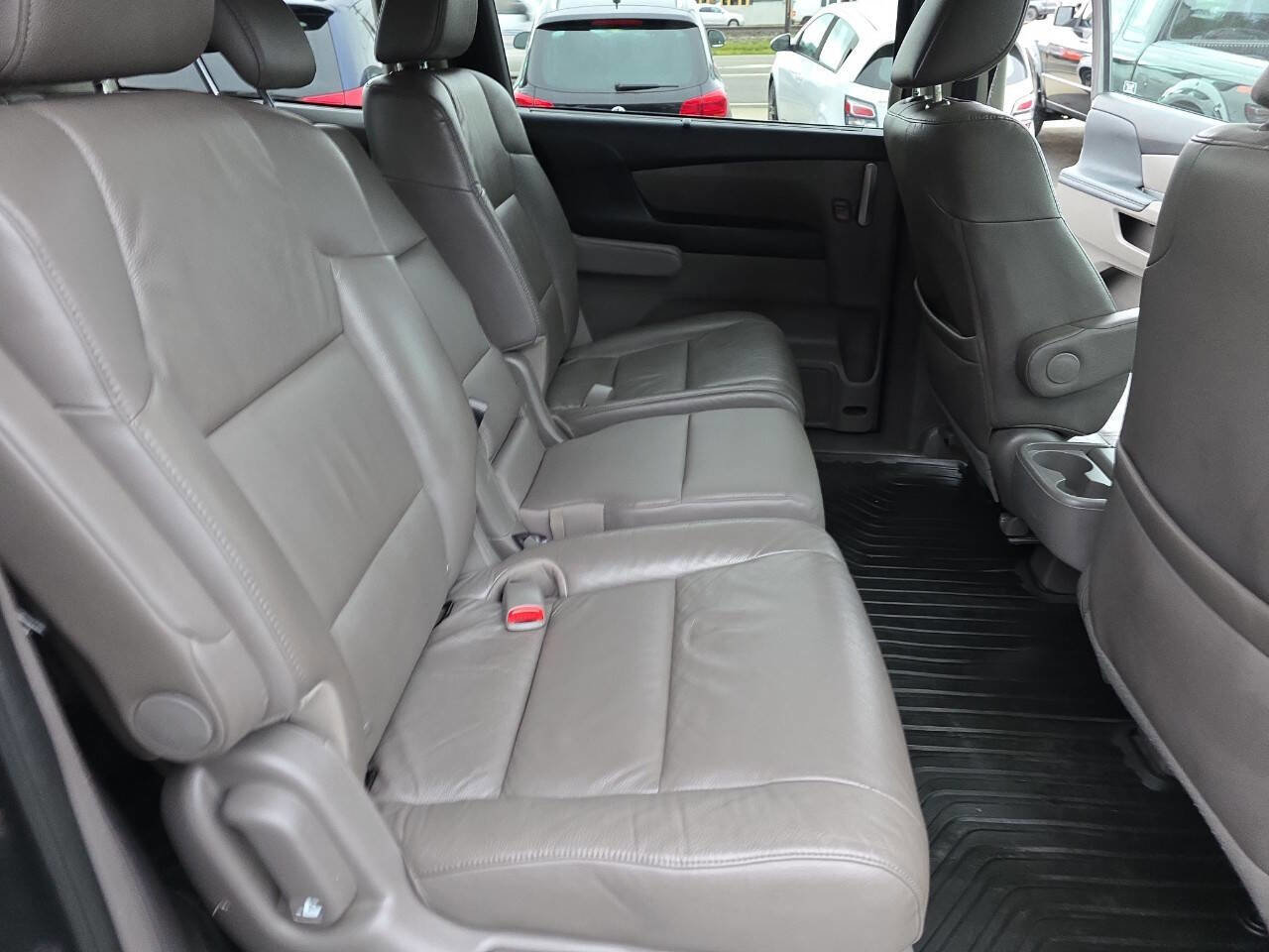 Used 2011 Honda Odyssey EX-L image 16