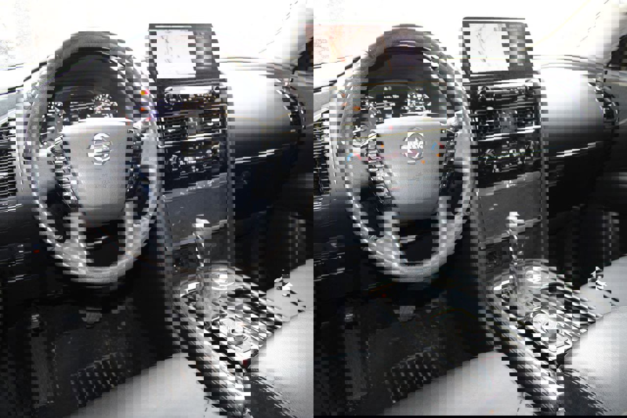 Used 2022 Nissan Armada SV w/ Cargo Package image 4