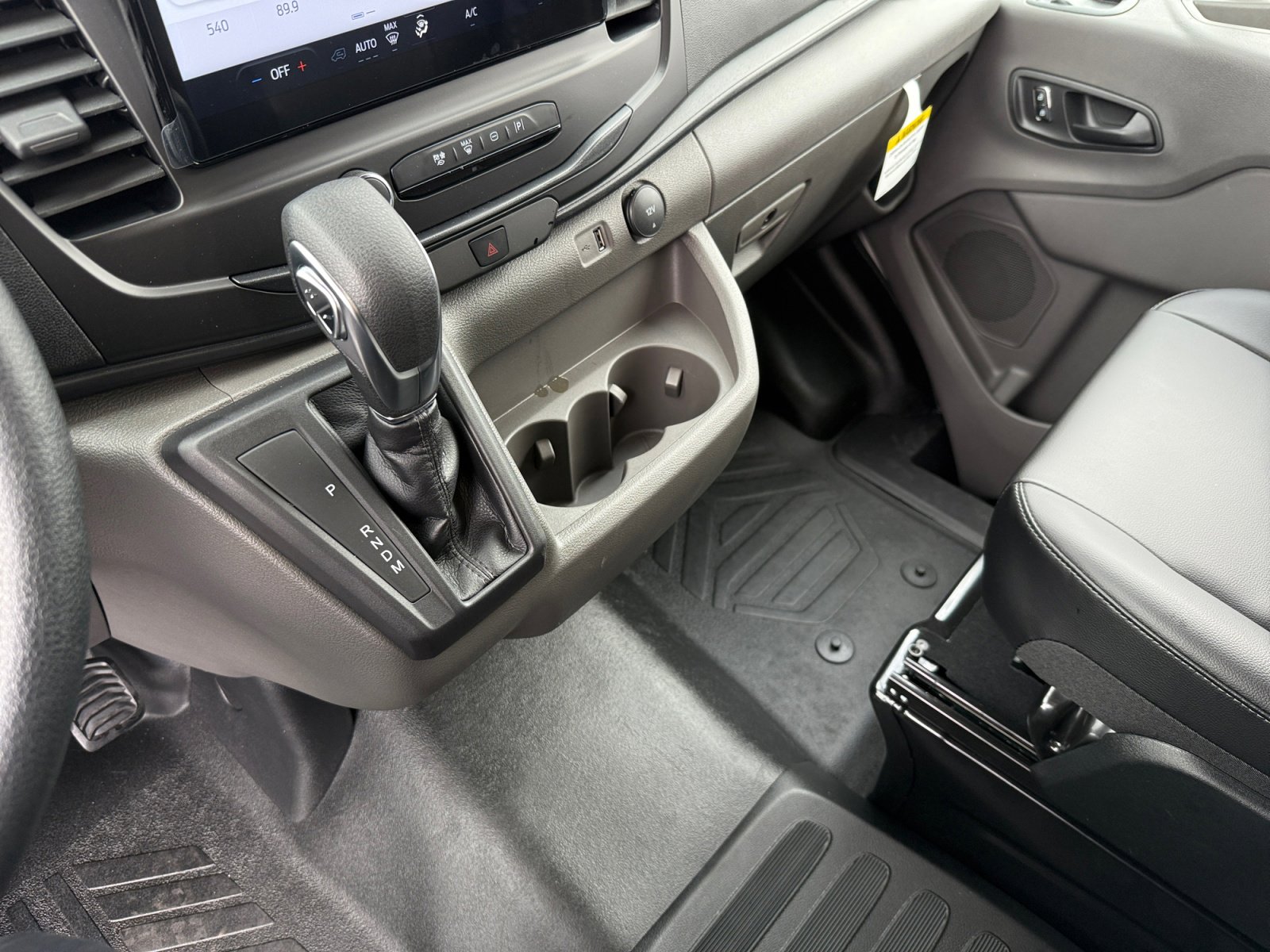 New 2025 Ford Transit 350 image 13