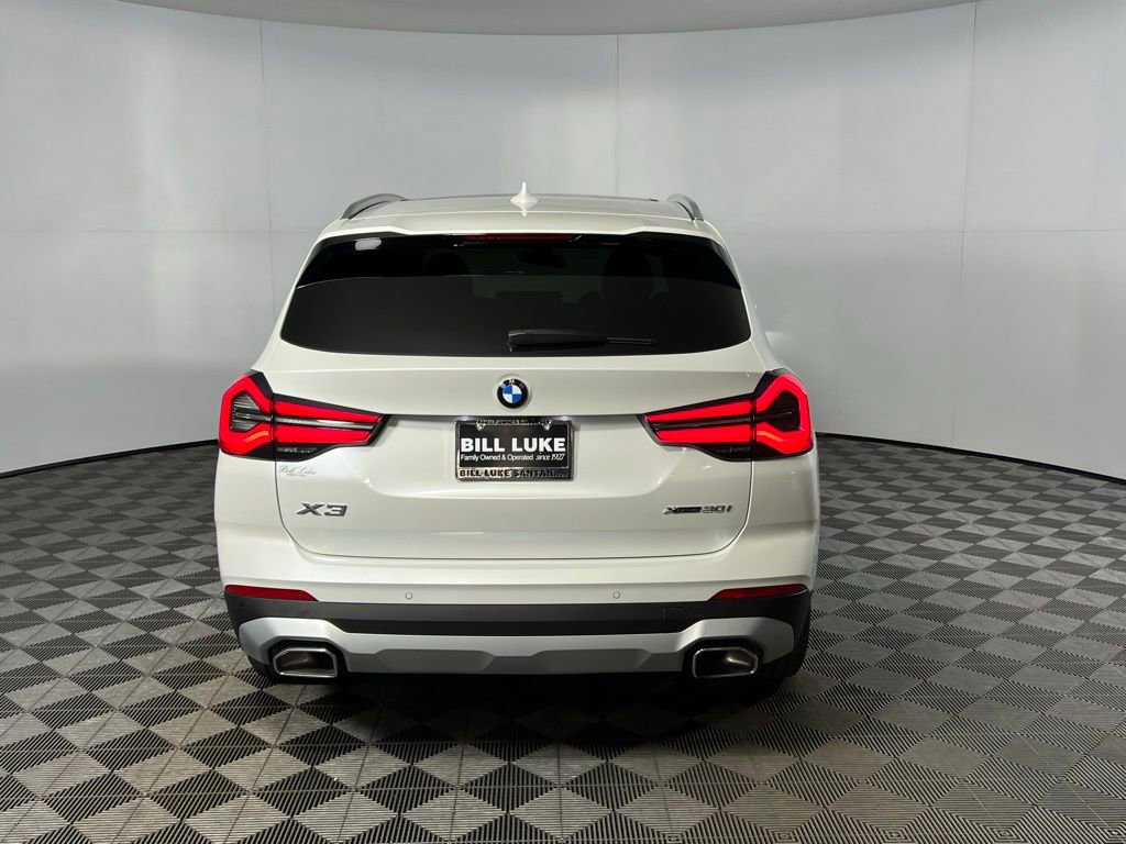 Used 2024 BMW X3 xDrive30i w/ Convenience Package w/ZPA image 7