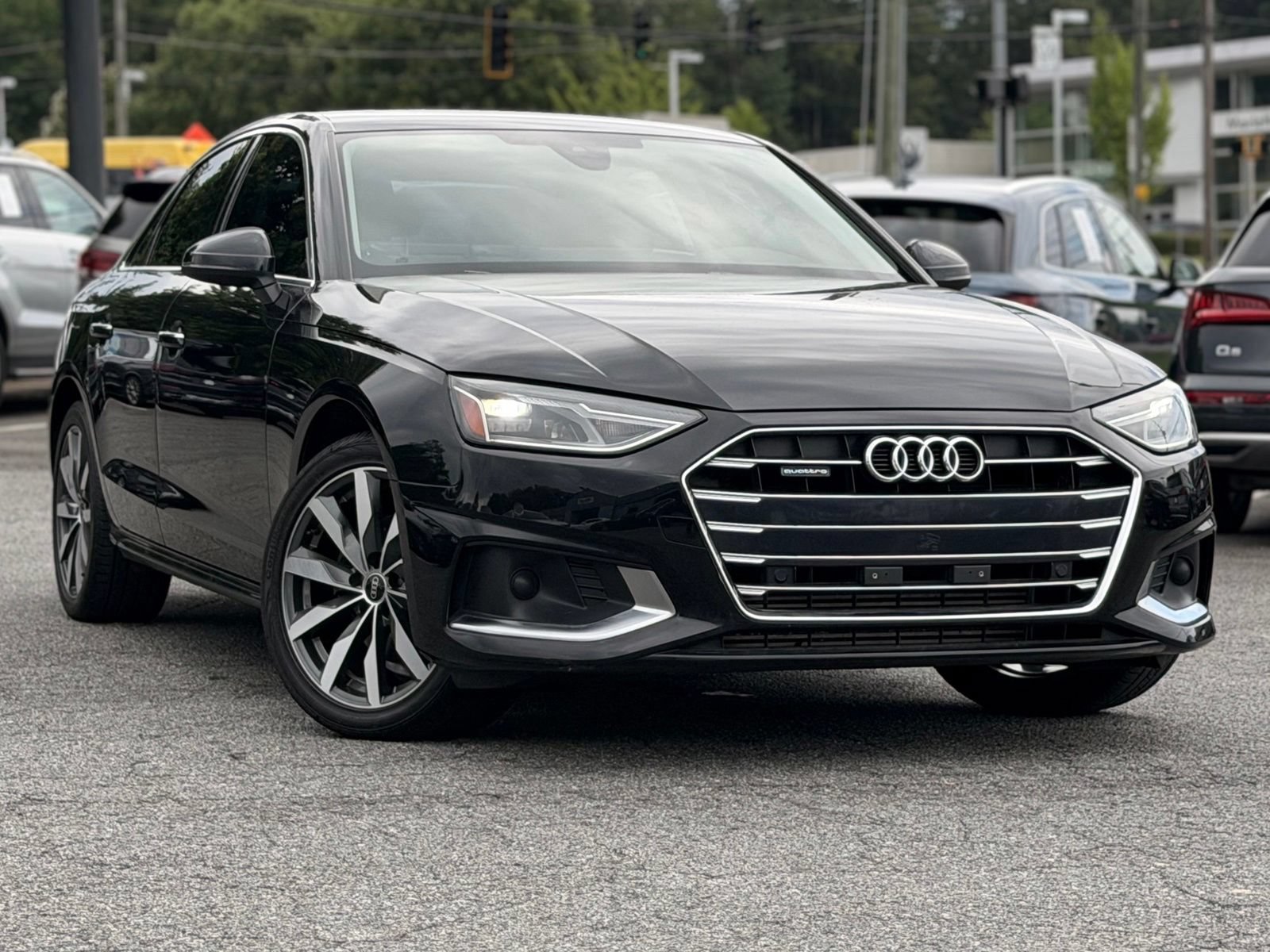 Used 2022 Audi A4 2.0T Premium w/ Convenience Package AWD/4WD image 7